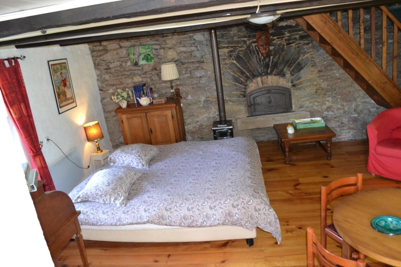 Domaine La Libaudie Hotell La Bastide-Solages Exteriör bild