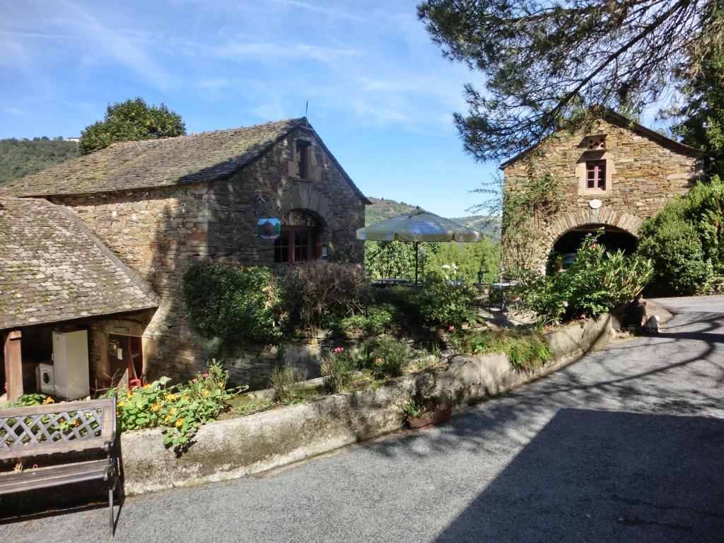 Domaine La Libaudie Hotell La Bastide-Solages Exteriör bild